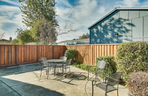 Union City Casa | Union City Abode w/ Furnished Patio, Near Kayaking