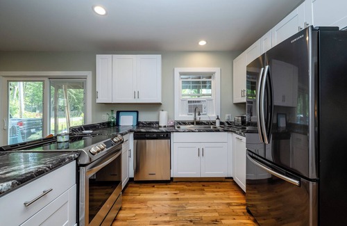 Union Pier Cabaña | Union Pier Cottage Close To Everything! One Of Three Units!