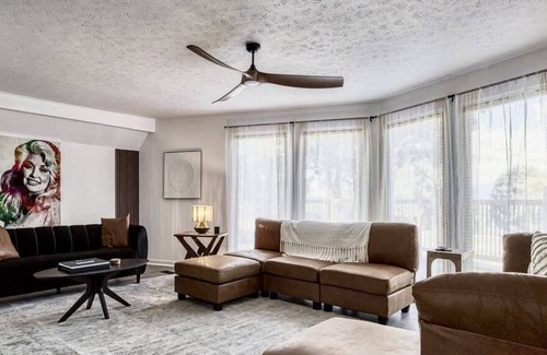 Kodak Casa | Unique 4Bed/3Bath A-Frame