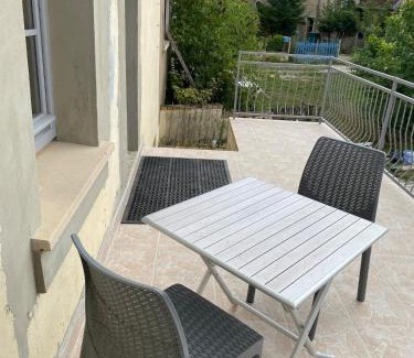 Dampierre-sous-Bouhy Casa | Unique and quiet house with beautiful terrace