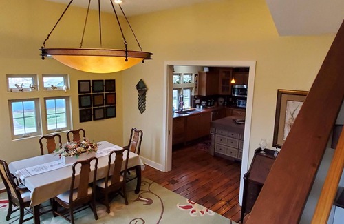 Bettendorf Casa | Unique Barnhouse complete with silo!