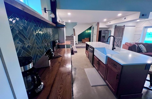 Sperry Cabina | Unique Cabin getaway near Geode