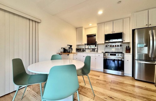 Placerville Apartamento | Unique Container Home 20 Acres Modern Stay