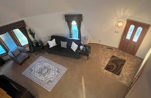 Pierre Casa | Unique Dome Escape with Missouri River Views, Spacious 3 BR with Rec Room