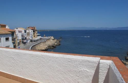 L'Escala Apartamento | Unique exceptional view & terrace
