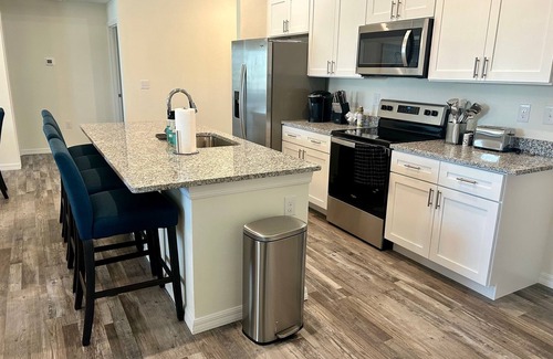 Diplomat Casa | "Unique Home with Heated Pool"