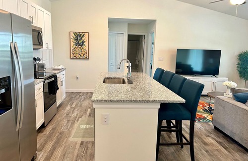 Diplomat Casa | "Unique Home with Heated Pool"