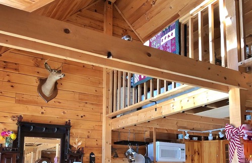 Twin Mountain Cabina | Cabaña de madera única en un entorno privado de montaña blanca con vistas espectaculares