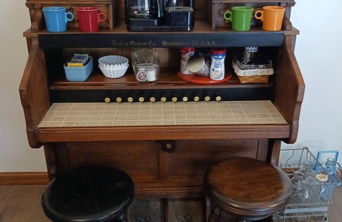 Mansfield Casa | Unique Property Step back in time & re-live memories of the days gone by.