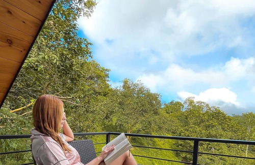Monterrey Cabina | Unique romantic cabin with hot tub surrounded by forest (ideal for couples)