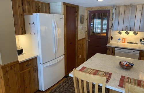 Hayward Casa | Unique Round Lake Getaway. Attention to detail. All the extras. Read our reviews