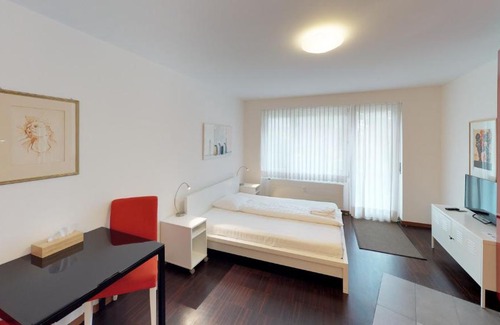 Basilea Apartamento | Unique Serviced Living @ Basel SBB station