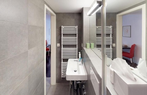 Basilea Apartamento | Unique Serviced Living @ Basel SBB station