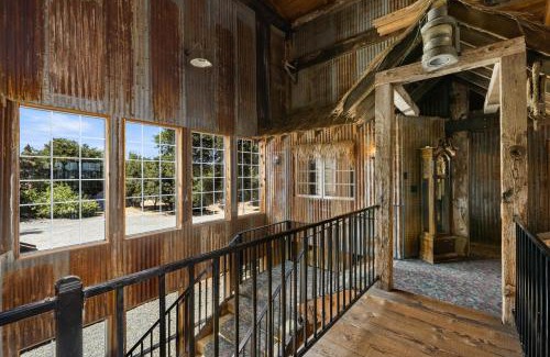 Lakeport Casa | Unique Stay! Pool, Hot tub, Game Room, Views