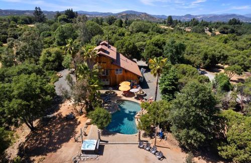 Lakeport Casa | Unique Stay! Pool, Hot tub, Game Room, Views