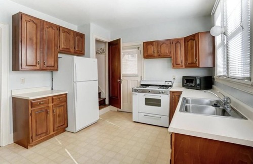 West Price Hill Casa | Unique Tudor Gem in Prime Cincinnati Location!