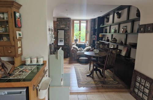 Barranisky Cabaña | Uniquely designed cosy 2-bedroom cottage in Tinahely