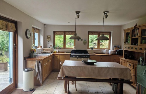 Barranisky Cabaña | Uniquely designed cosy 2-bedroom cottage in Tinahely