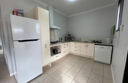 Carey Park Casa | Unit 4 3 Mouarn St Carey Park