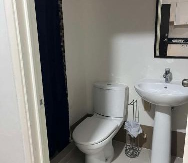 Roxas City Cama Y Desayuno | Unit 509 Sitio Uno Condominiu