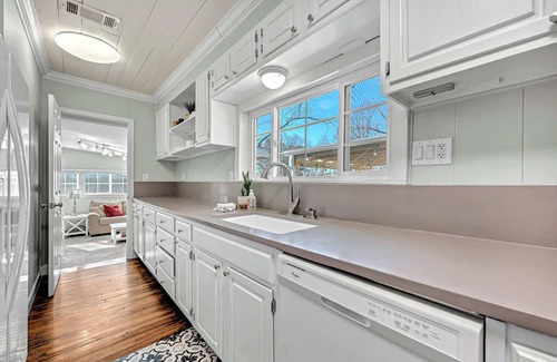 Siloam Springs Casa | University Place, family stay, practically on campus
