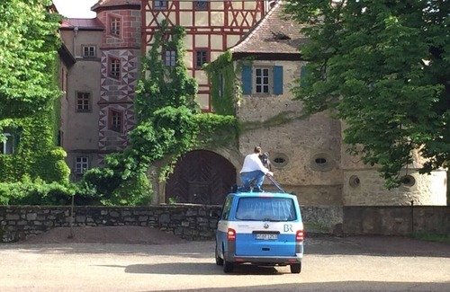 Unsleben Apartamento | Castillo con foso Unsleben, nido de halcones