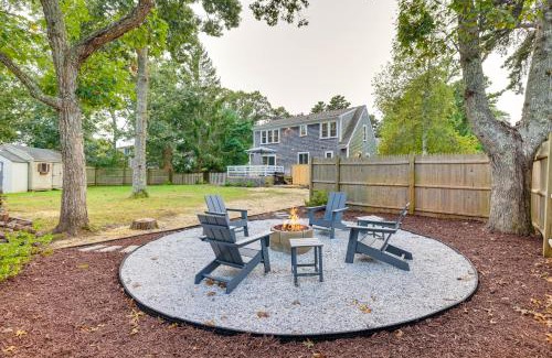 Chatham Casa | Unwind Fireside! Chatham Home 3 Mi to Main Street