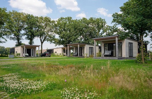 Municipality of Rijssen-Holten Casa | Unwind in your own sauna and jacuzzi!