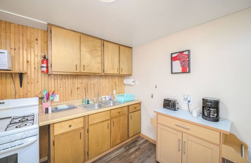 Rumely Cabaña | UP Sunrise Cottages #7A Duplex - Family Resort