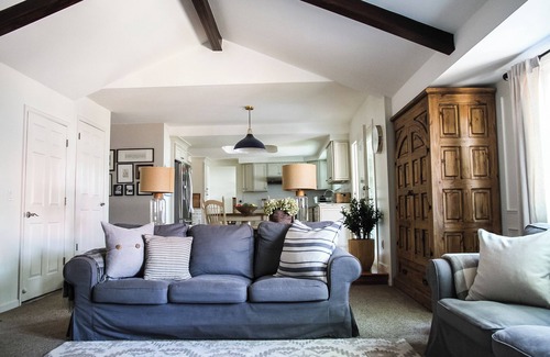 Longmont Casa | Updated 4 Bedroom Home Near Stunning Lake Cozy Fire Pit 40 Mins from RMNP