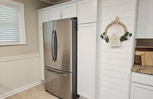 Sarver Casa | Updated 4BR, 3 BA Farmhouse w/Bonus Room – Walk to trails