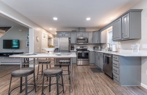 Saratoga Springs Casa | Actualizado Colonial Cerca de la ciudad - Disponible todo el año