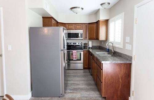South Scottsdale Condominio | Updated Condo in A+ Old Town Scottsdale Location!