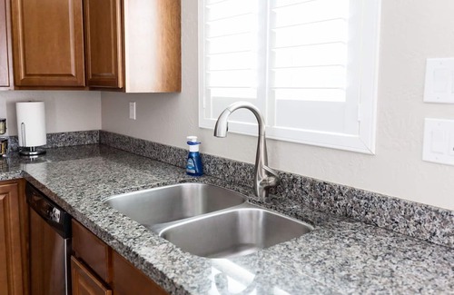 South Scottsdale Condominio | Updated Condo in A+ Old Town Scottsdale Location!
