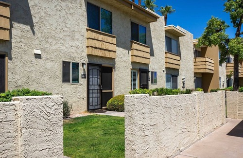 South Scottsdale Condominio | Updated Condo in A+ Old Town Scottsdale Location!
