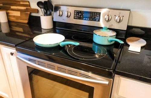 Downtown Casa | Updated Downtown Raleigh Bungalow