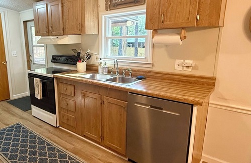 Mesena Casa | Updated home in Thomson near lake and boat ramp
