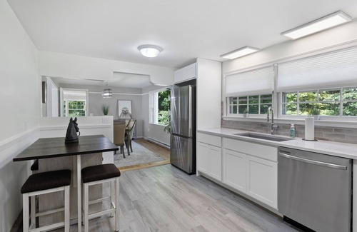 Gansevoort Casa | Updated Pool home - Saratoga Race Track, Skiing & Lake George! Easy I87 access