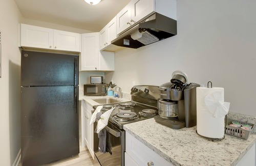 Talladega Apartamento | Updated Rental < 15 Mi to Talladega Superspeedway!