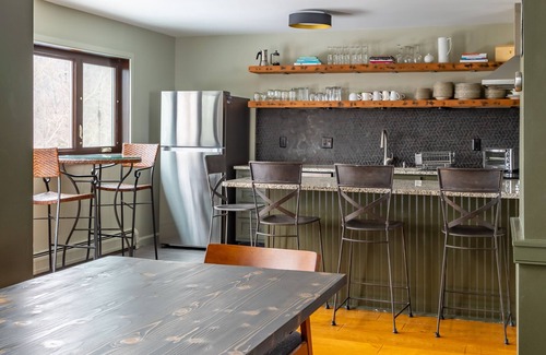 Bolton Valley Condominio | Updated ski in/out 3 bedroom town house Bolton