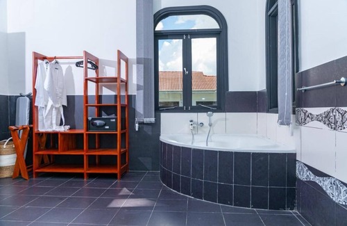 Masaki Cama Y Desayuno | UPENDO BOUTIQUE HOTEL