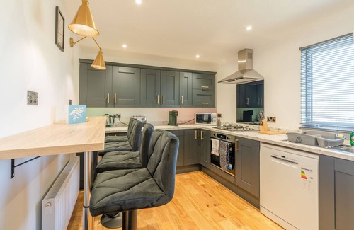 Newport Apartamento | Upscale 2-Bed & Bath Flat in Newport