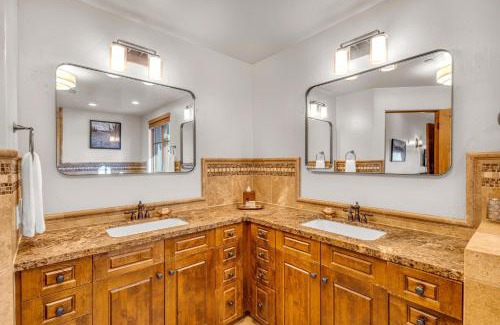 Pronghorn Casa | Upscale 3 BR Townhouse @ Juniper Preserve Resort