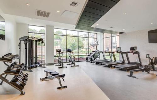 Downtown Boston Apartamento | Upscale 4BR Penthouse with Gym & Parking near MGH & TUFTS