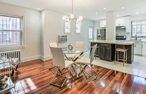 North Philadelphia Casa | Upscale & Chic Philly Abode ~ 8 Mi to Dtwn!