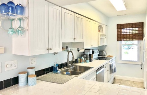 Ocean City Casa | Exclusiva casa adosada limpia frente a la bahía con 4 balcones, calle 14