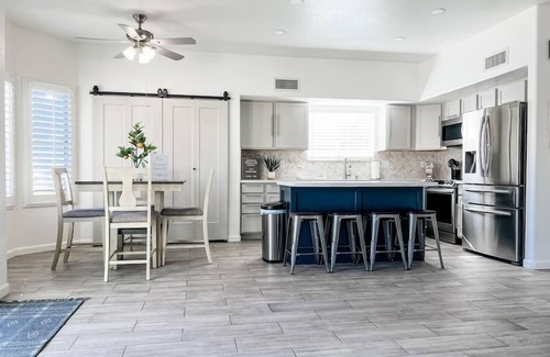 Power Ranch Casa | Upscale Home, Award Winning Golf, Trails & Parks, Private Heated Pool and More!