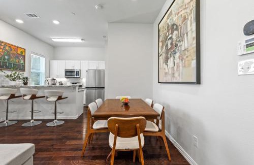 Irving Casa | Upscale Irving Townhome