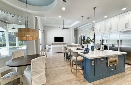 The Majors Casa | Upscale/Newly Renovated, 4 bed, heated pool, in Majors w/ Player's Club access