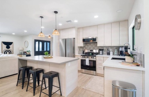 Park Scottsdale Four Casa | Upscale Old Town Getaway: 5 Bedroom, Pool, Mini Golf & Lounge